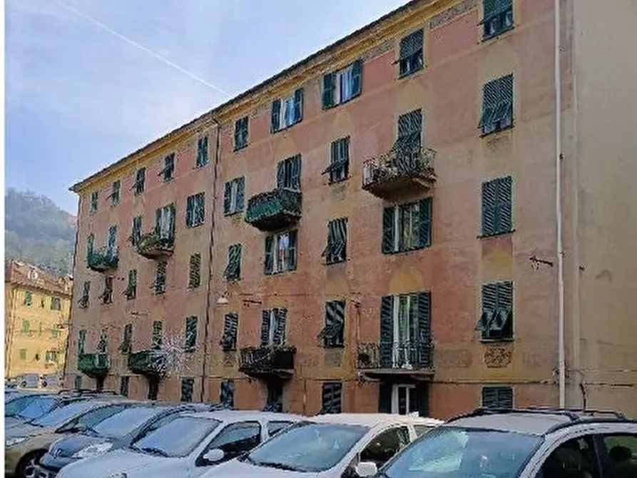 Immagine 5 di Pentalocale in vendita  in Via Natale Gallino 13 a Genova