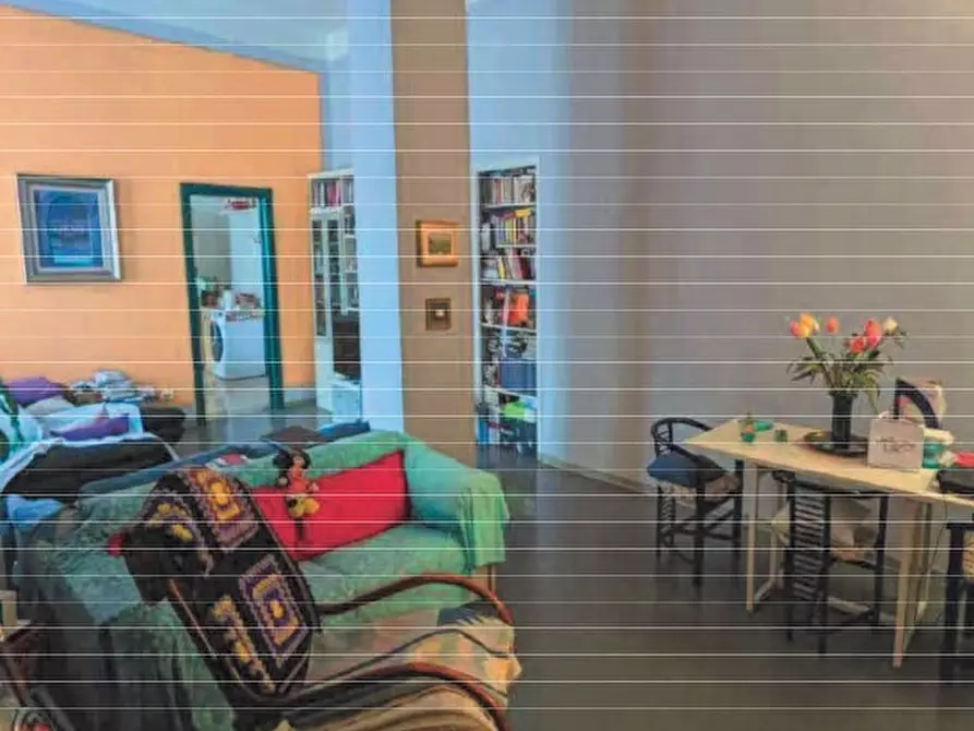 Immagine 4 di Pentalocale in vendita  in Via Torino 38 a Biella