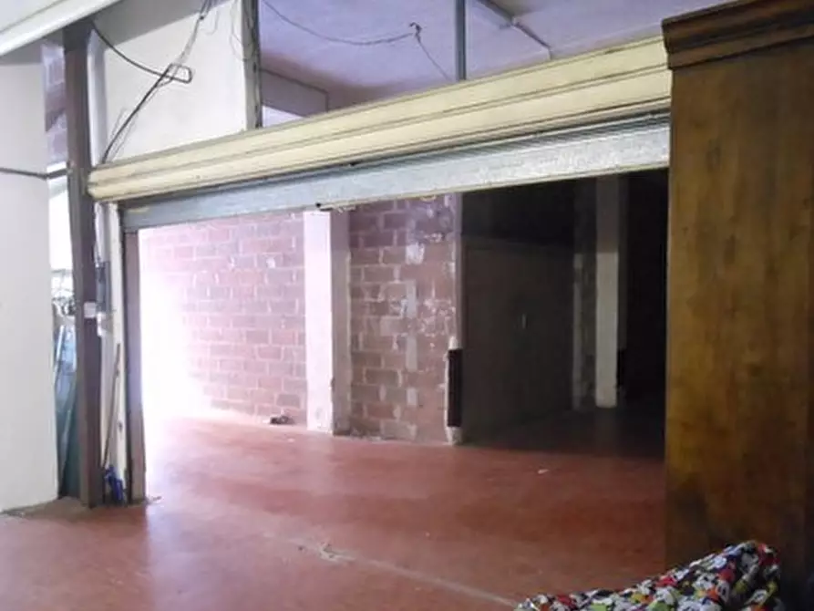 Immagine 4 di Garage in vendita  in Via dell'Ombra 5 a Genova