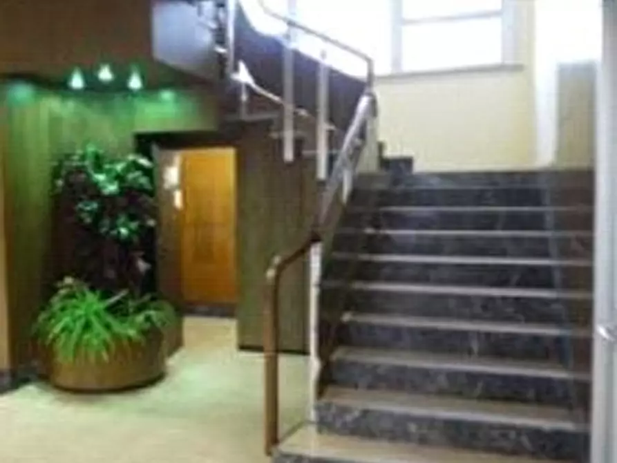 Immagine 7 di Palazzo in vendita  in Via Roccavione 15 a Cuneo