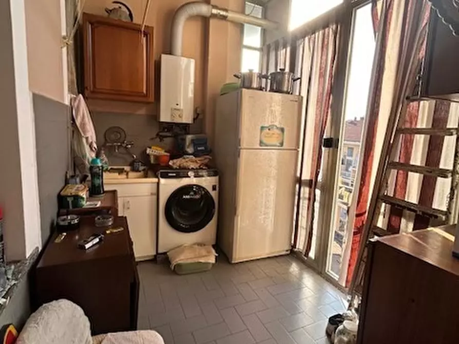 Immagine 8 di Pentalocale in vendita  in Via Parella 13 a Torino