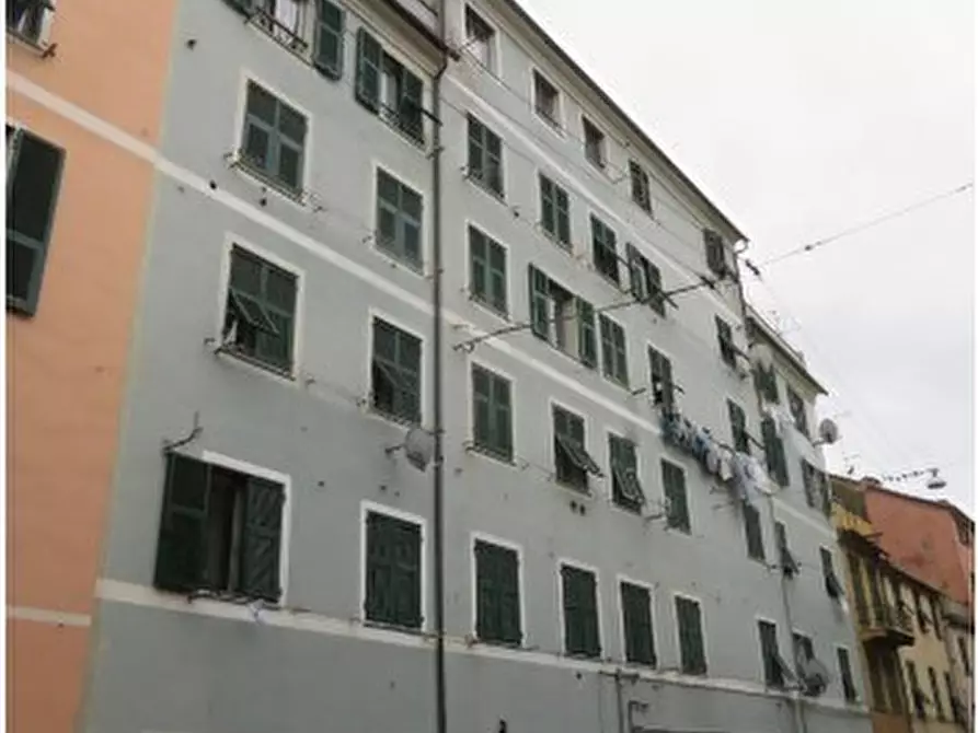 Immagine 1 di Trilocale in vendita  in Via Celesia 63 a Genova