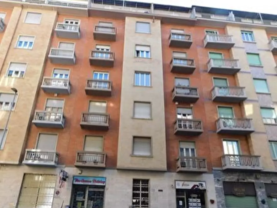 Immagine 1 di Quadrilocale in vendita  in Via Bernardino Luini 143 a Torino