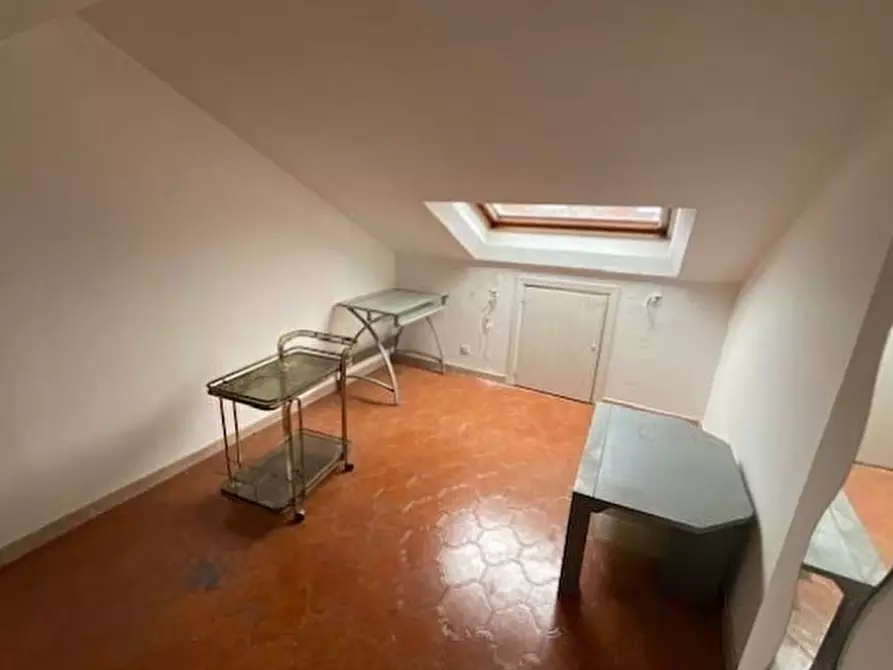 Immagine 5 di Mansarda in vendita  in Via Rio San Stefano 14 a Casella