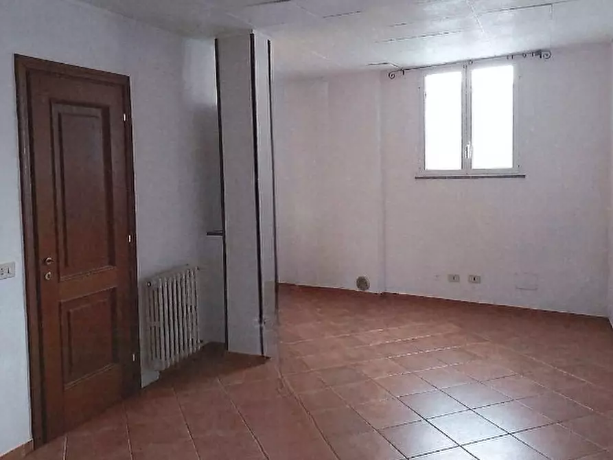 Immagine 6 di Quadrilocale in vendita  in Regione Rapalline snc a Albenga