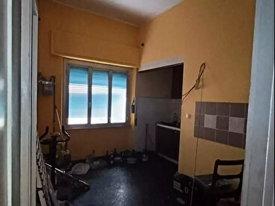 Immagine 5 di Pentalocale in vendita  in Via San Lorenzo 37 a Savona