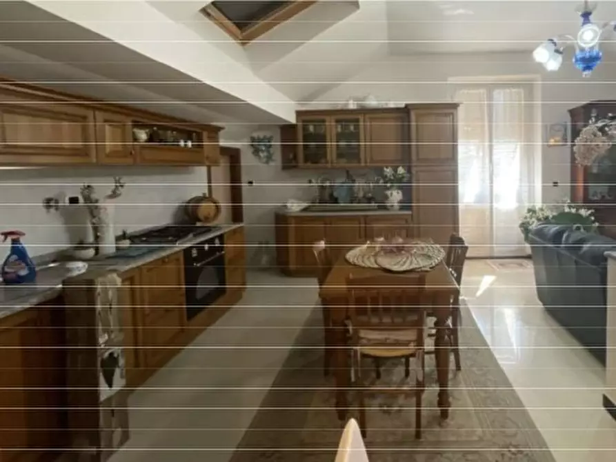 Immagine 4 di Casa trifamiliare in vendita  in Via I Maggio 2 a Leivi