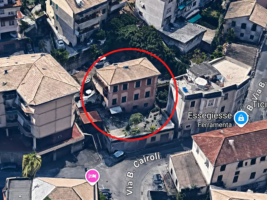 Immagine 1 di Pentalocale in vendita  in Via B. Cairoli 39/2 a Sori