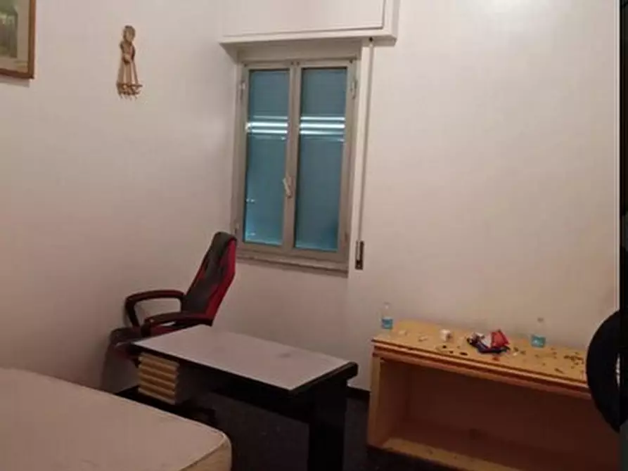 Immagine 6 di Pentalocale in vendita  in Via San Lorenzo 37 a Savona