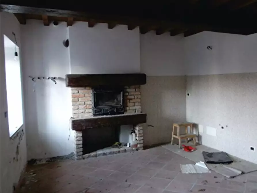 Immagine 3 di Villetta a schiera in vendita  in Via Segagliate snc a Montemarzino