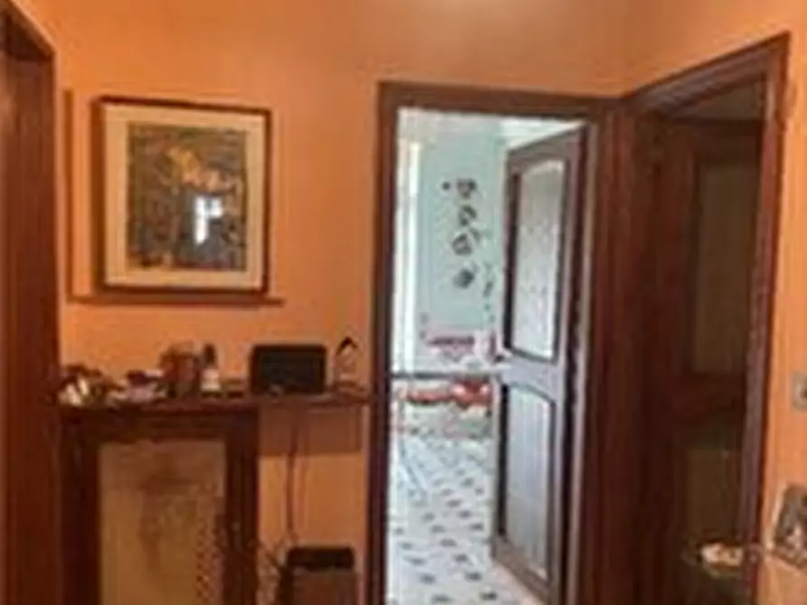 Immagine 3 di Pentalocale in vendita  in Via Privata della Fontana 38 a Rapallo