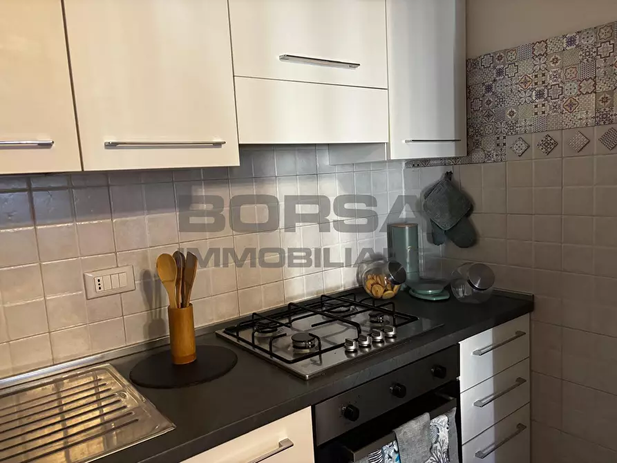 Immagine 8 di Trilocale in vendita  in Viale Giosuè Carducci 47 a Livorno