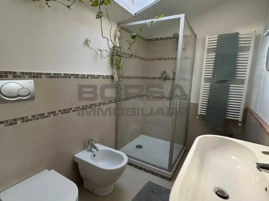 Immagine 31 di Appartamento in vendita  in Via Montebello 49 a Livorno