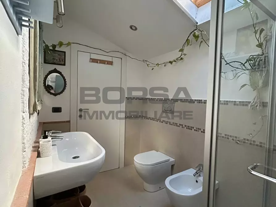 Immagine 29 di Appartamento in vendita  in Via Montebello 49 a Livorno