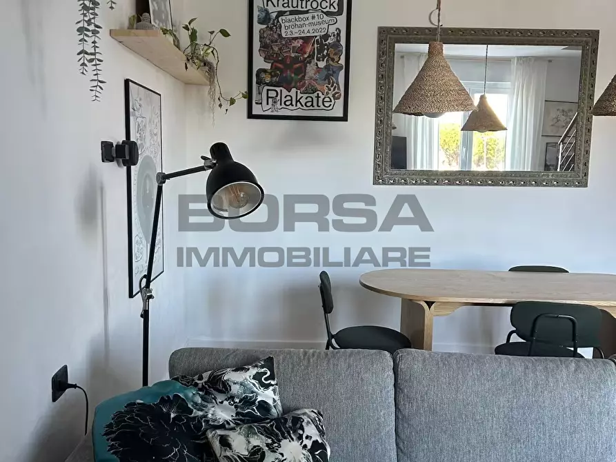 Immagine 10 di Appartamento in vendita  in Via Montebello 49 a Livorno