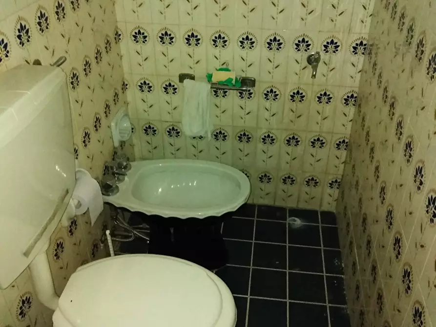 Immagine 11 di Casa indipendente in vendita  a Ragusa