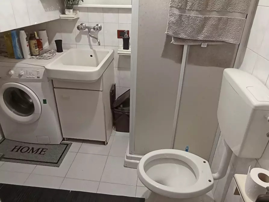 Immagine 16 di Casa indipendente in vendita  a Ragusa
