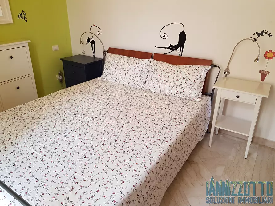 Immagine 6 di Bilocale in affitto  a Ragusa