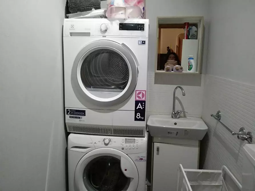 Immagine 14 di Quadrilocale in affitto  a Ragusa