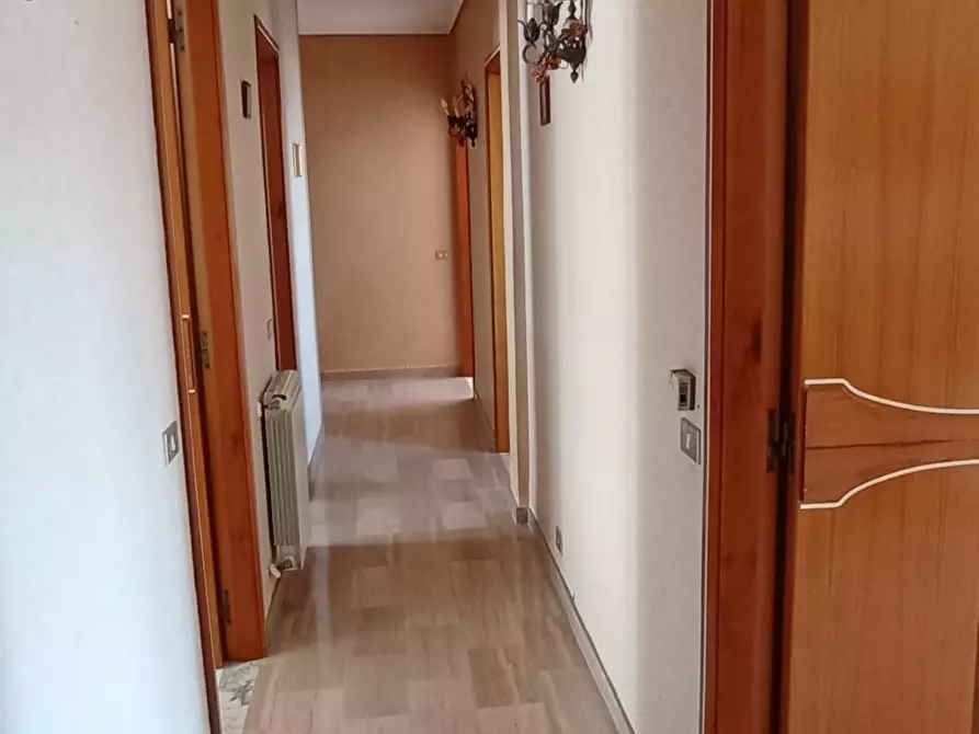 Immagine 15 di Pentalocale in vendita  a Ragusa