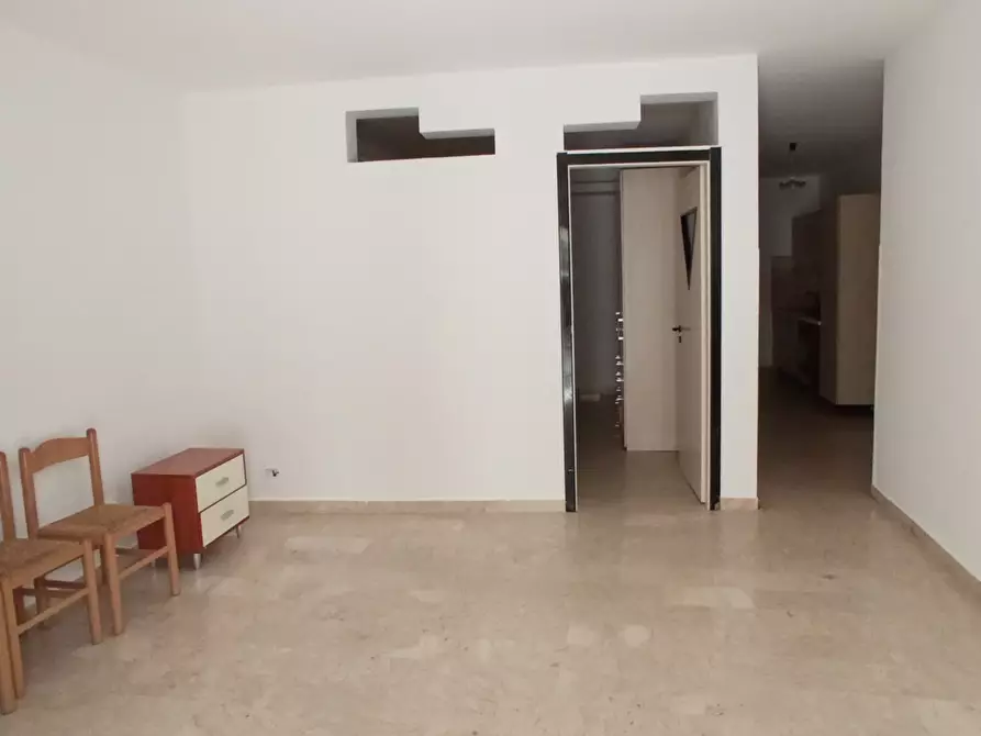 Immagine 11 di Quadrilocale in vendita  a Ragusa