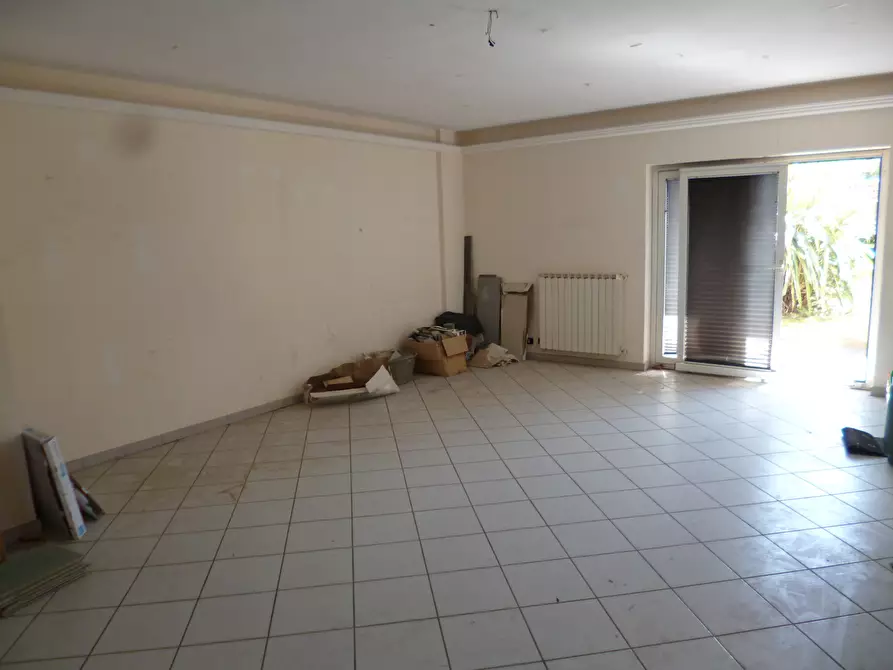 Immagine 2 di Ufficio in affitto  a Ragusa