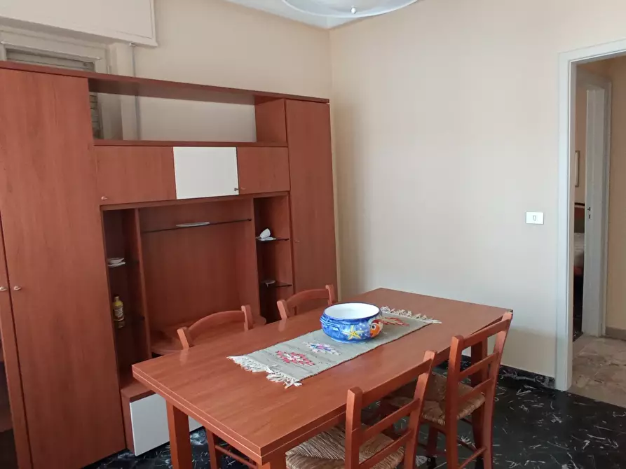 Immagine 15 di Pentalocale in vendita  a Ragusa