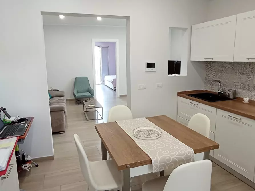 Immagine 7 di Casa indipendente in vendita  a Chiaramonte Gulfi