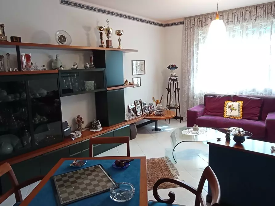 Immagine 2 di Pentalocale in vendita  a Ragusa