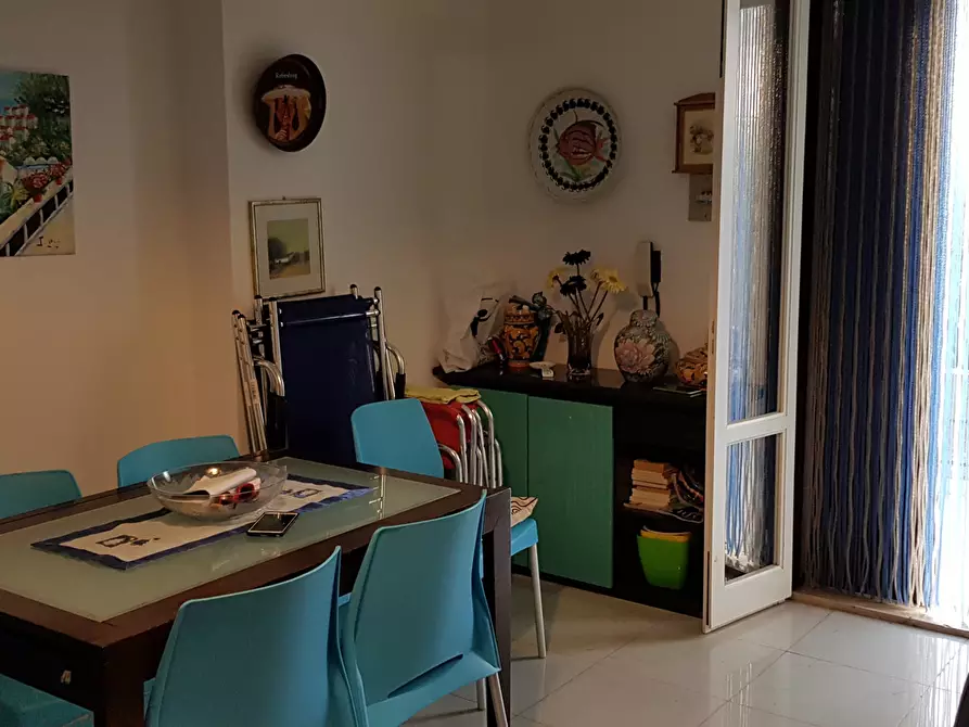 Immagine 4 di Trilocale in vendita  a Ragusa