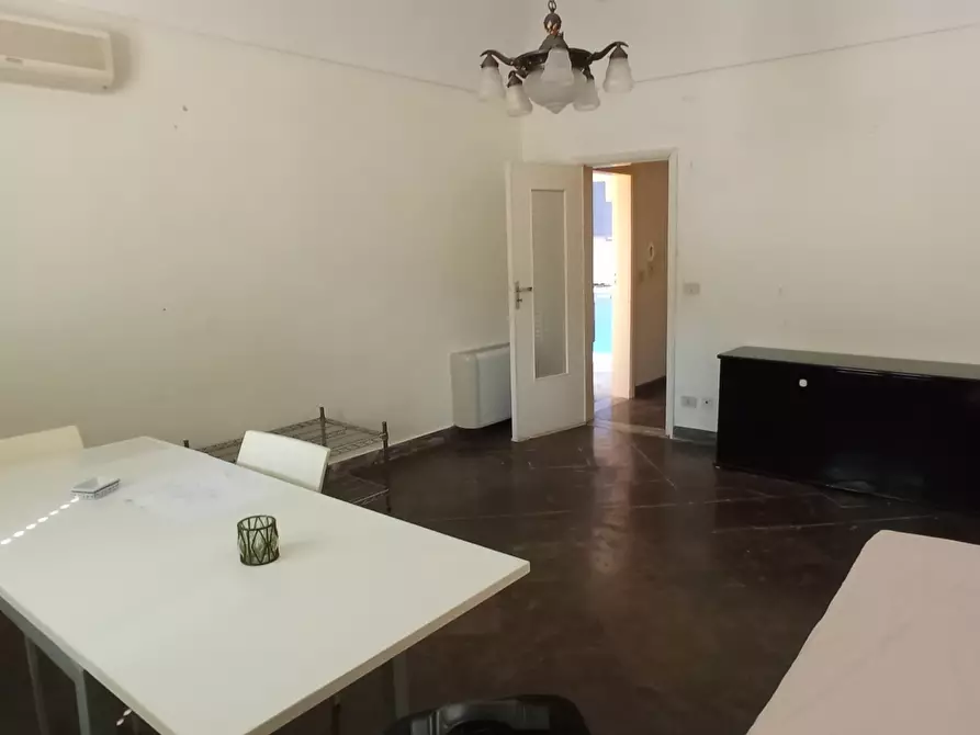 Immagine 2 di Casa indipendente in vendita  a Ragusa