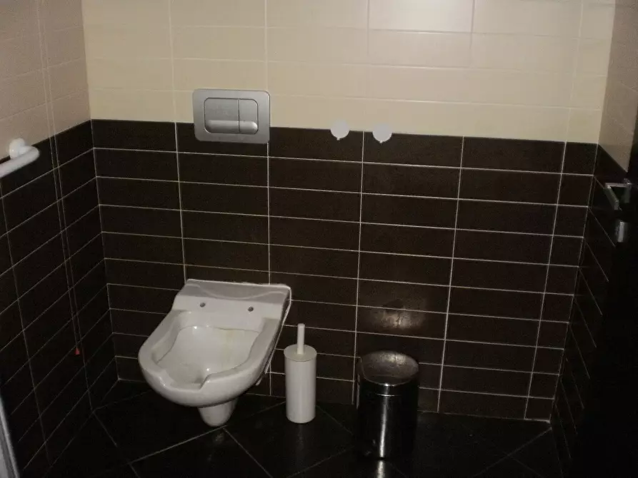 Immagine 25 di Bar / Ristorante in affitto  a Ragusa