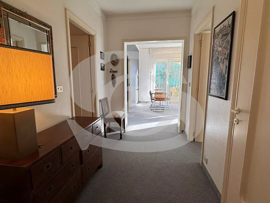 Immagine 2 di Quadrilocale in vendita  in Corso degli Inglesi 539 a San Remo