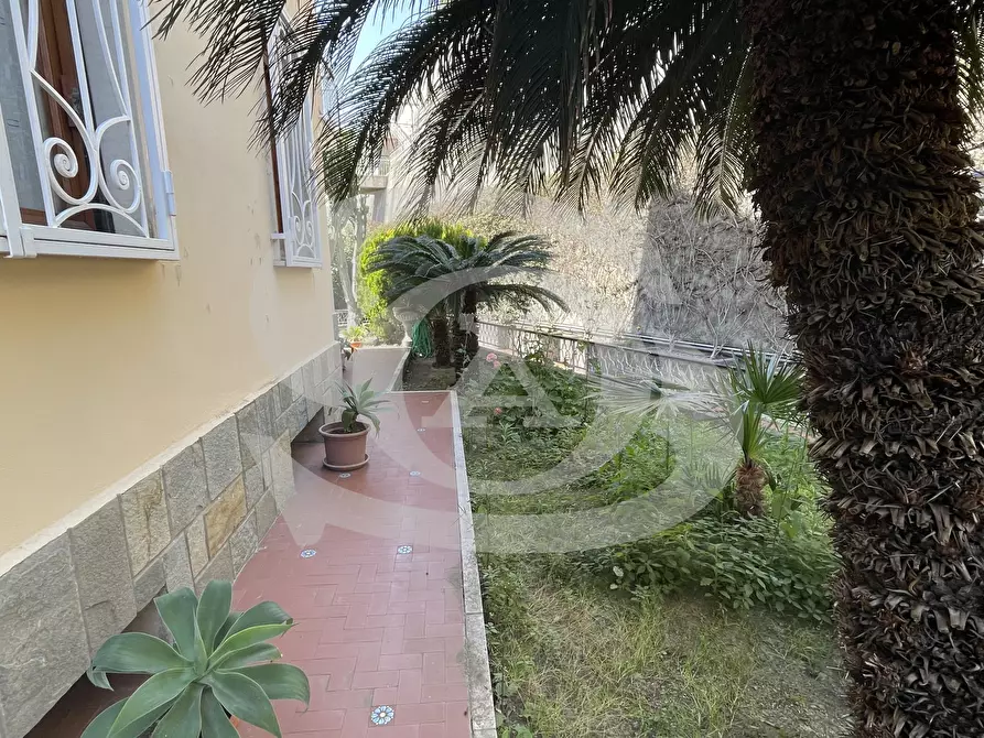 Immagine 28 di Trilocale in vendita  in Via degli Ulivi 5 a Ospedaletti