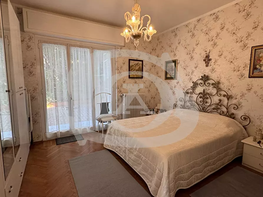 Immagine 13 di Trilocale in vendita  a Ospedaletti