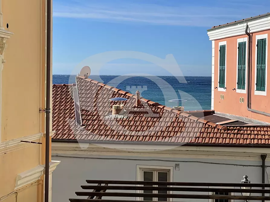 Immagine 14 di Trilocale in affitto  in Via Roma 9 a Ospedaletti