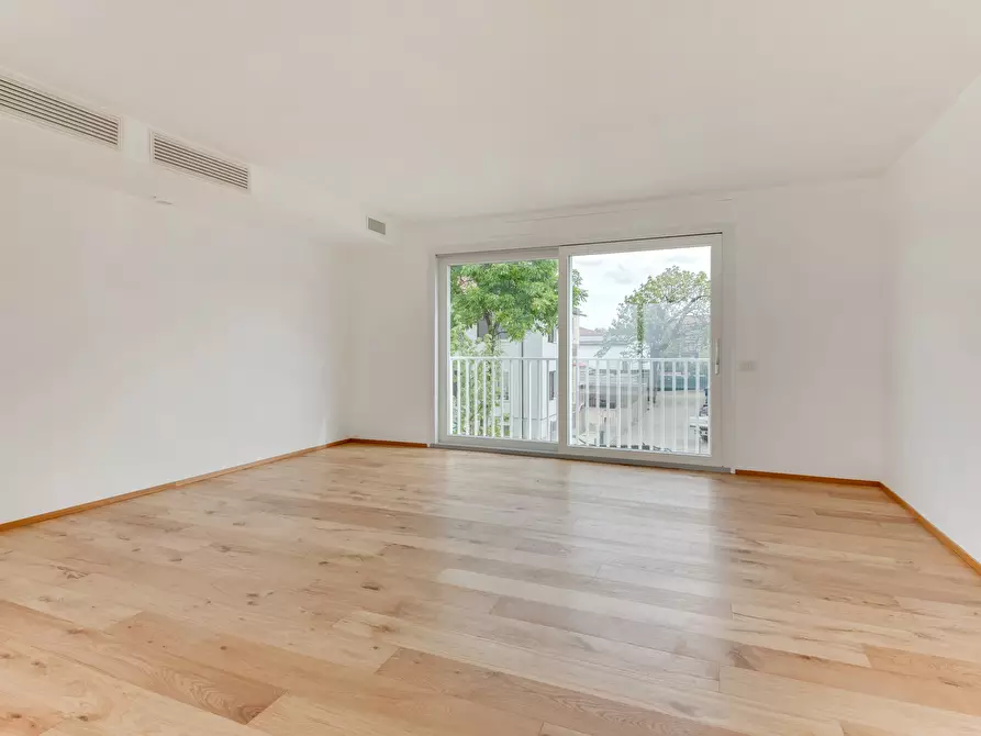 Immagine 2 di Quadrilocale in vendita  in Via L. C. Farini 291 a Cesena