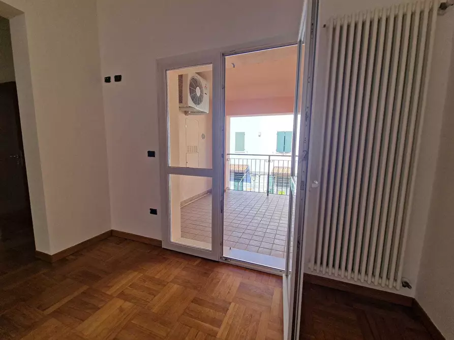 Immagine 19 di Villetta a schiera in vendita  a Meldola