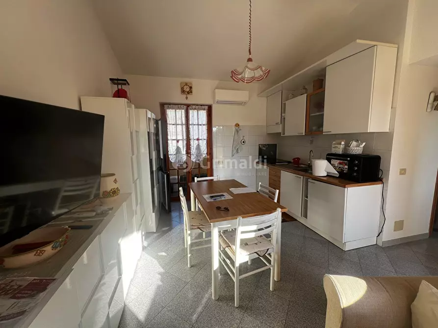 Immagine 5 di Trilocale in vendita  in Via dei Faggi 52 a Anzio