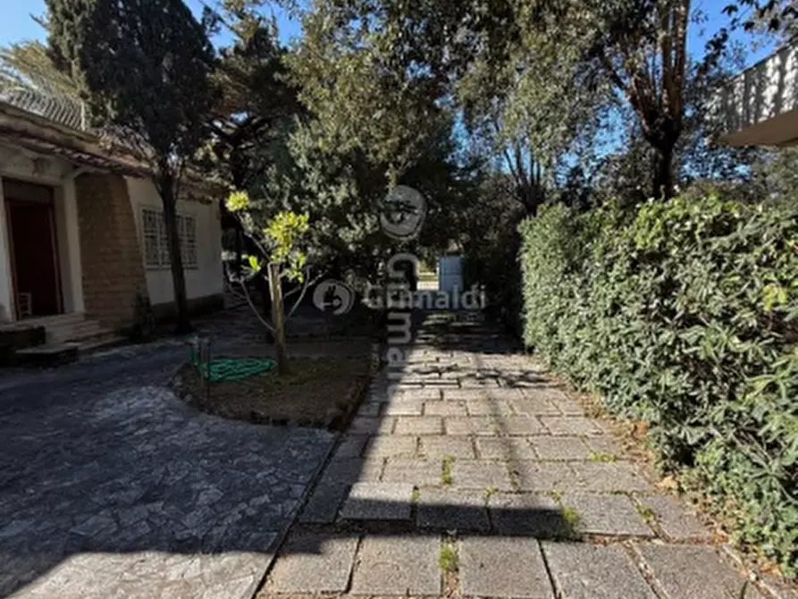 Immagine 26 di Villa in vendita  in Viale Tridente 31 a Anzio