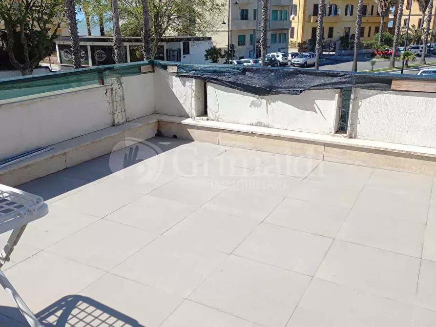 Immagine 20 di Trilocale in affitto  in Piazza Pollastrini 10 a Anzio