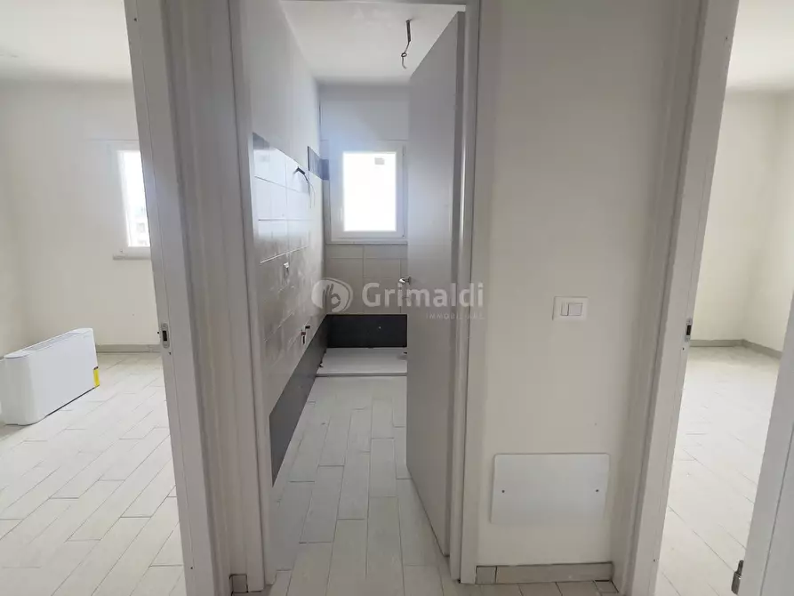 Immagine 10 di Trilocale in vendita  in Via Monte Civetta 2 a Nettuno