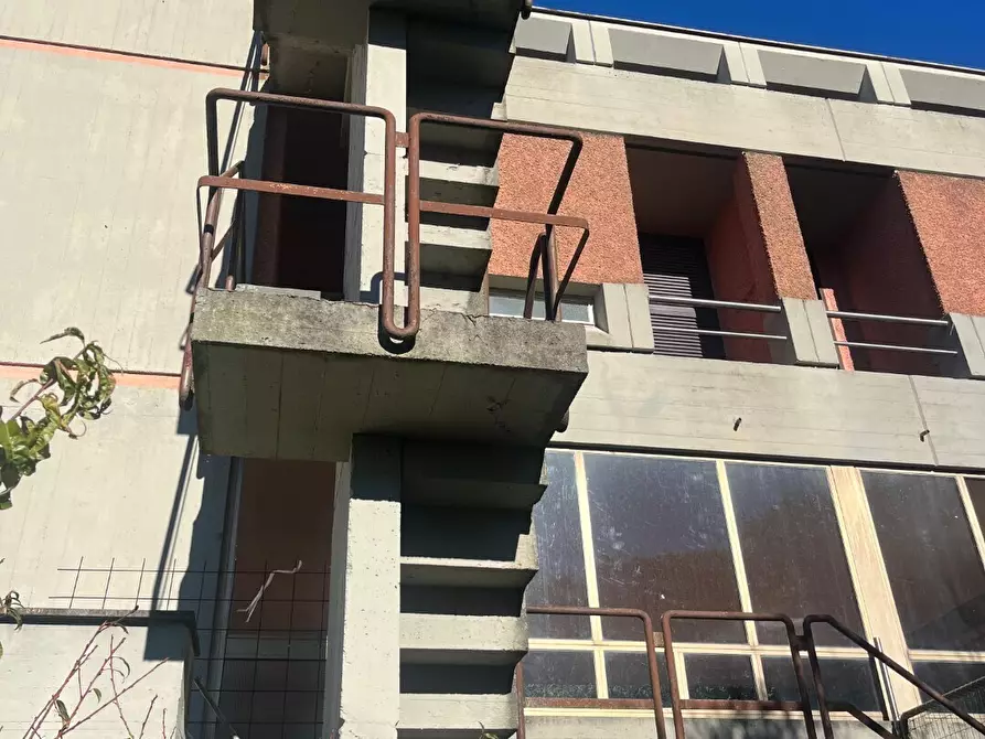 Immagine 4 di Palazzo in vendita  in Via Miramare 43 a Leivi