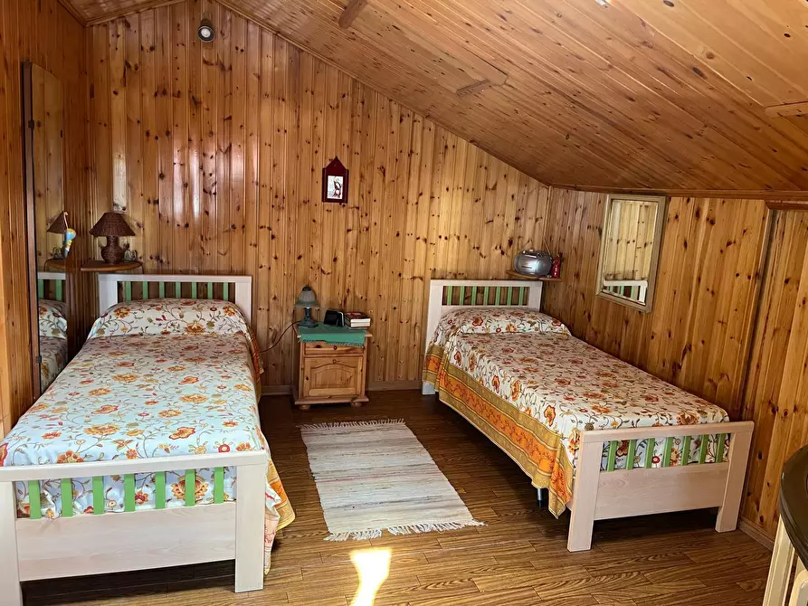 Immagine 5 di Bilocale in vendita  in Villaggio la Crocetta Tavarone 6 a Maissana