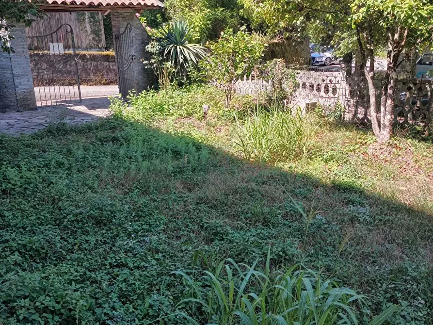 Immagine 12 di Villa in vendita  a Borghetto Di Vara