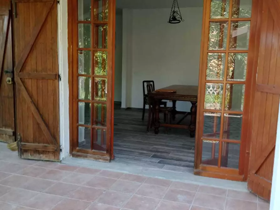 Immagine 3 di Villa in vendita  a Borghetto Di Vara