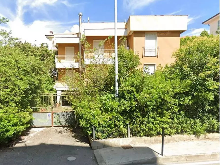 Immagine 1 di Villa in vendita  in Via Olanda 2 a Sestri Levante