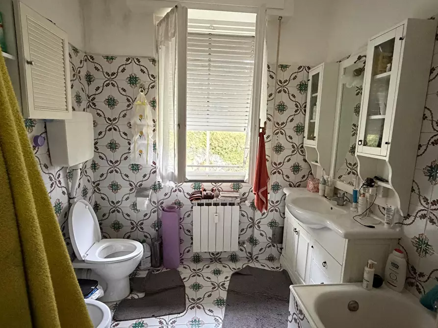 Immagine 18 di Appartamento in vendita  in Corso Buenos Aires a Chiavari