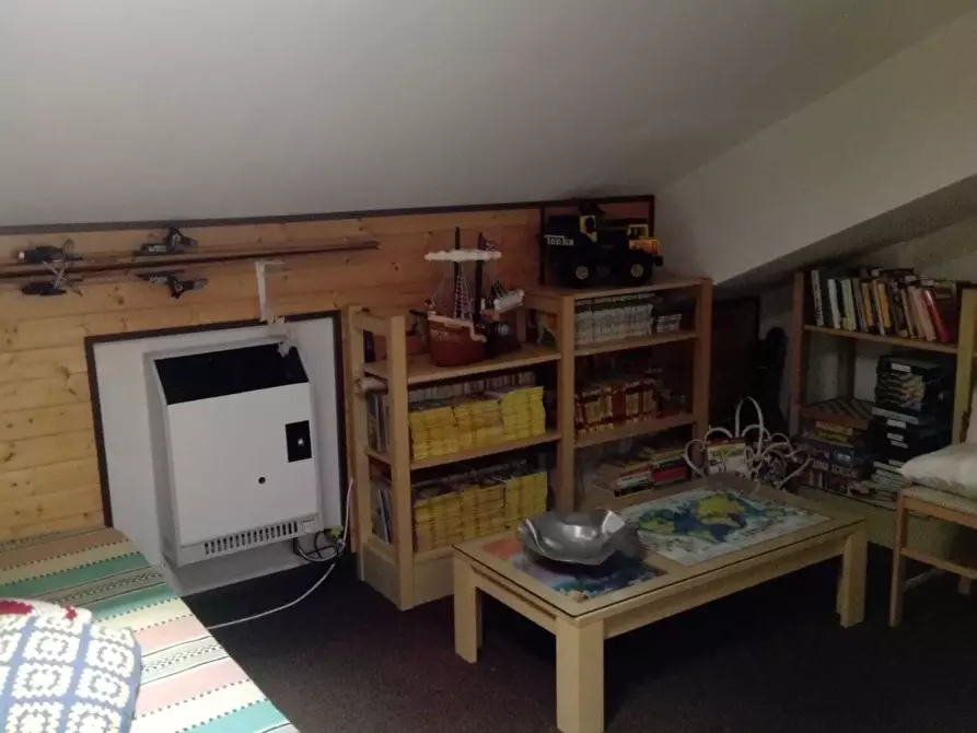 Immagine 10 di Trilocale in vendita  in Villaggio la Crocetta Tavarone 3 a Maissana