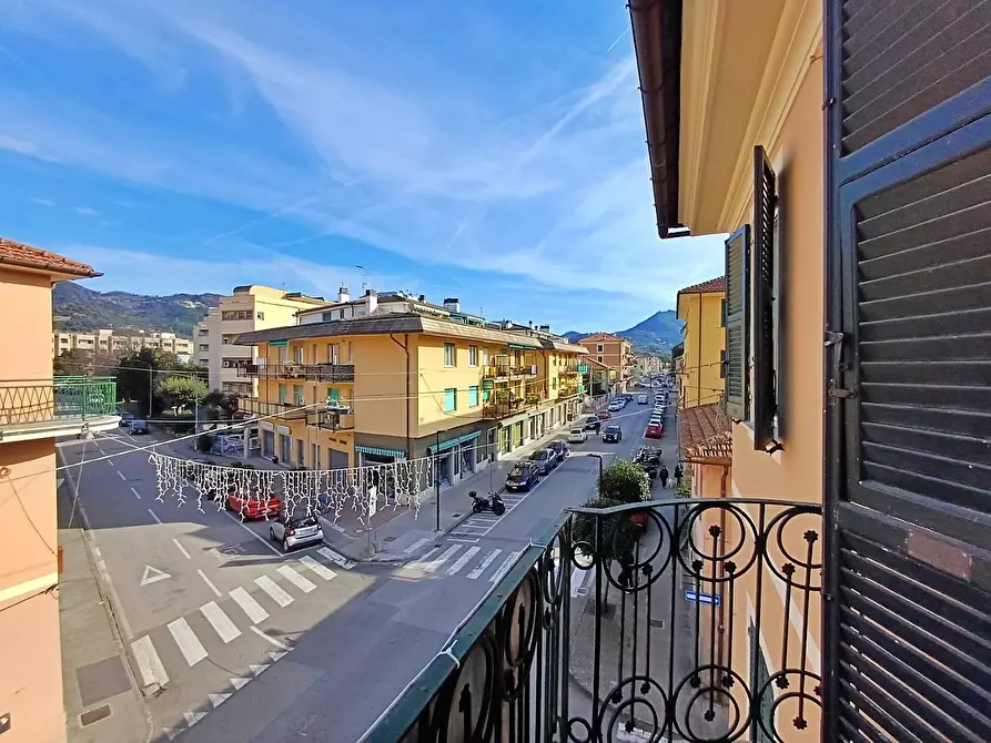 Immagine 11 di Appartamento in vendita  in Via Nazionale 570 a Sestri Levante